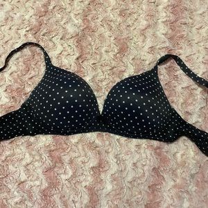 Victoria secrets sz 36 c underwire bra